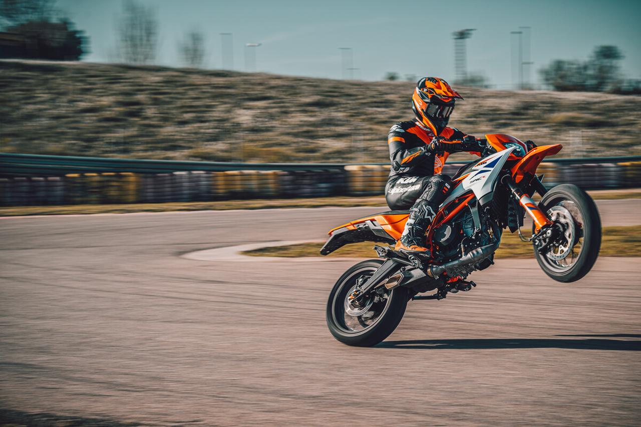画像 : 16番目の画像 - 【写真16枚】KTM「390 SMC R」 - webオートバイ