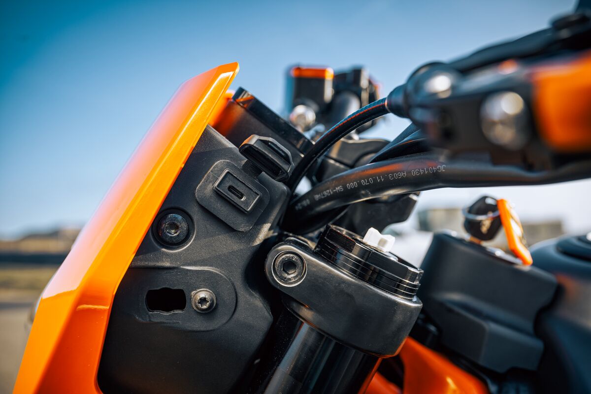 画像7: KTM「390 SMC R」の概要