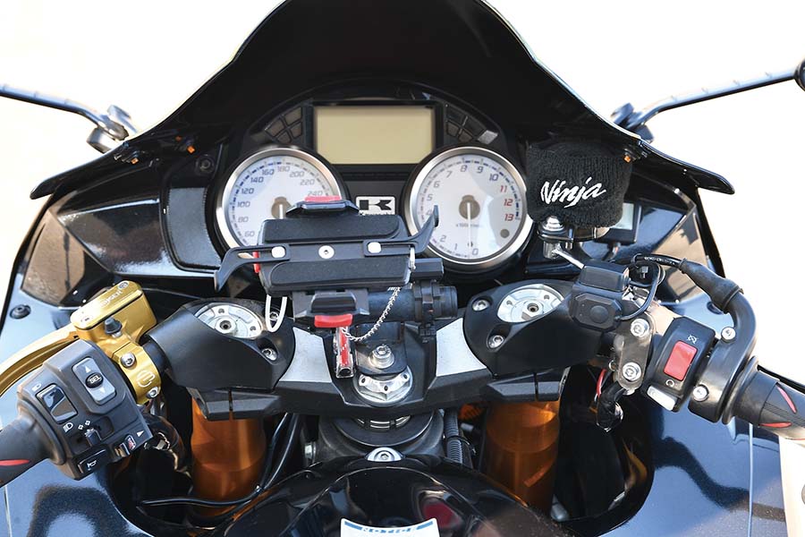 画像 : 4番目の画像 - 【写真11枚】K-2プロジェクト ZX-14R（カワサキ ZX-14R） - webオートバイ