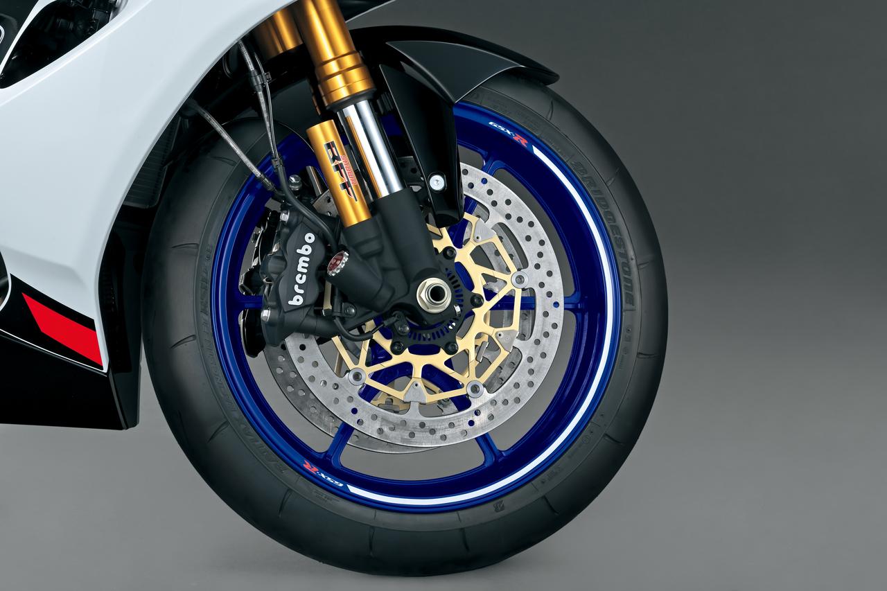 画像10: 【世界初公開!!】新型スズキ「GSX-R1000R」登場! ウイングレット装備&熟成エンジンでシリーズ40周年を飾る記念モデル!