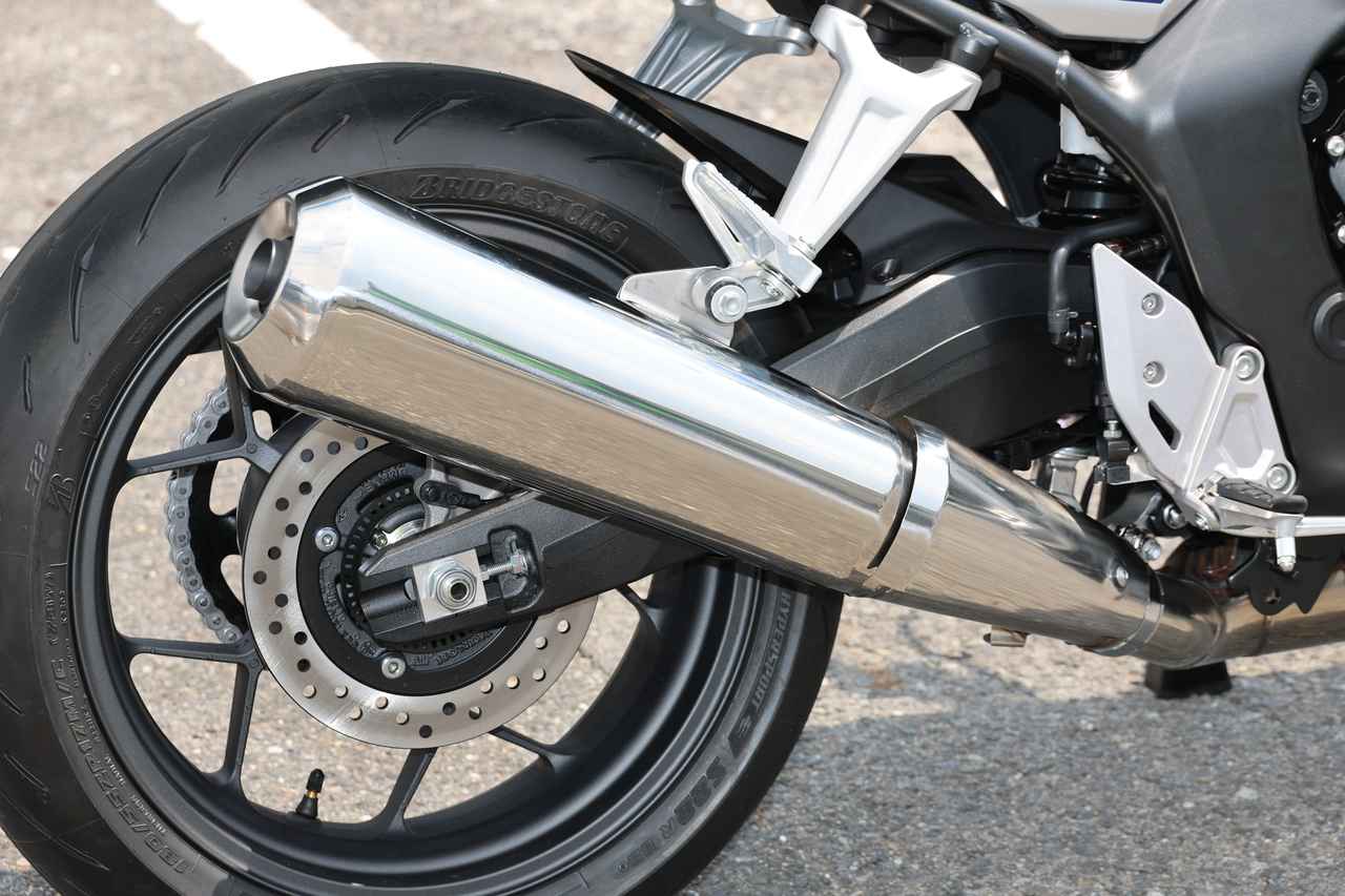 画像6: 【世界初公開!!】ホンダ「CB1000F SEコンセプト」登場！ 鈴鹿8耐で実車初披露、気になる注目ポイントを徹底解説！