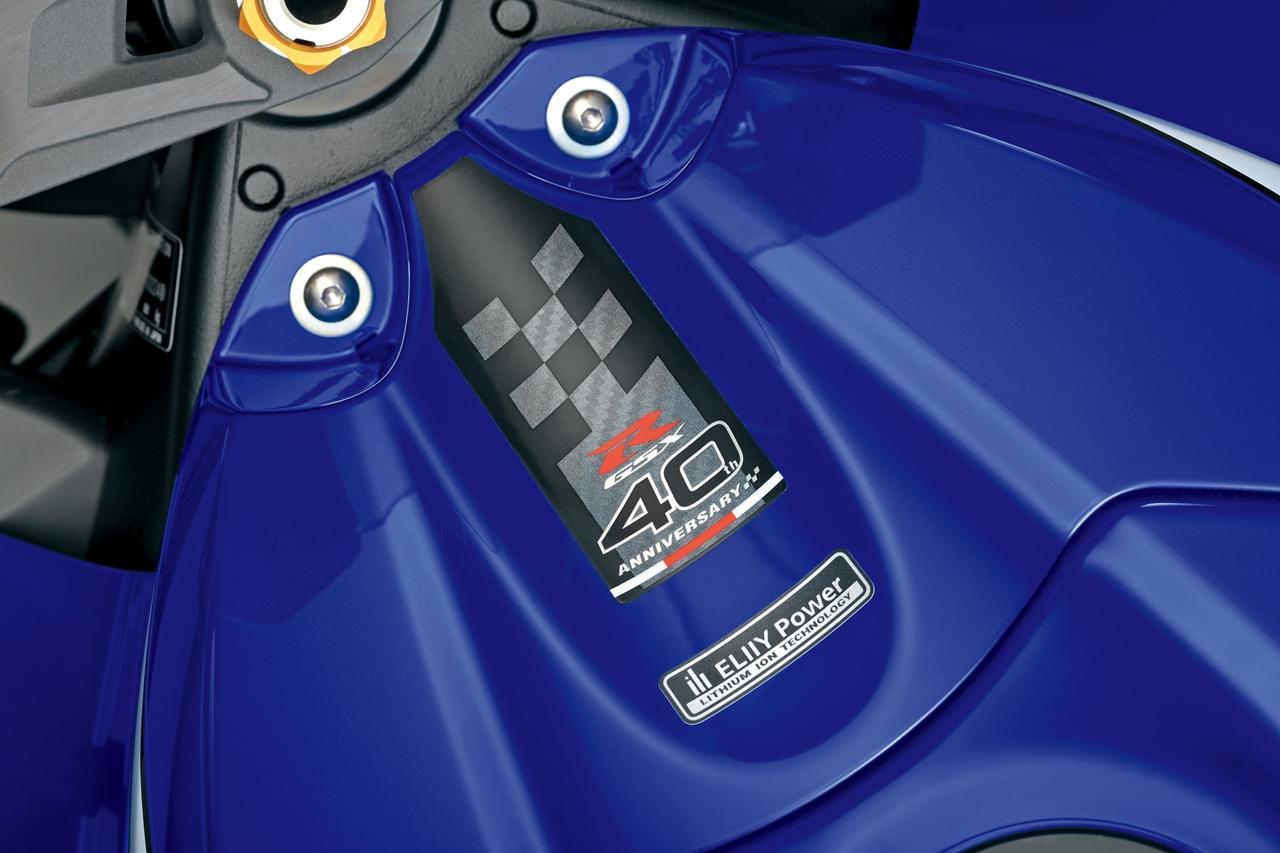 画像4: 【世界初公開!!】新型スズキ「GSX-R1000R」登場! ウイングレット装備&熟成エンジンでシリーズ40周年を飾る記念モデル!
