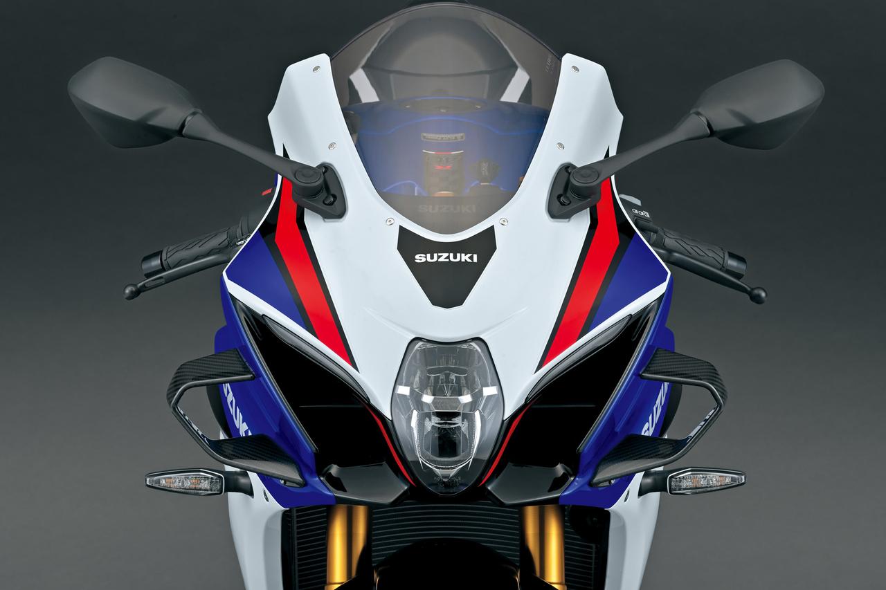 画像1: 【世界初公開!!】新型スズキ「GSX-R1000R」登場! ウイングレット装備&熟成エンジンでシリーズ40周年を飾る記念モデル!