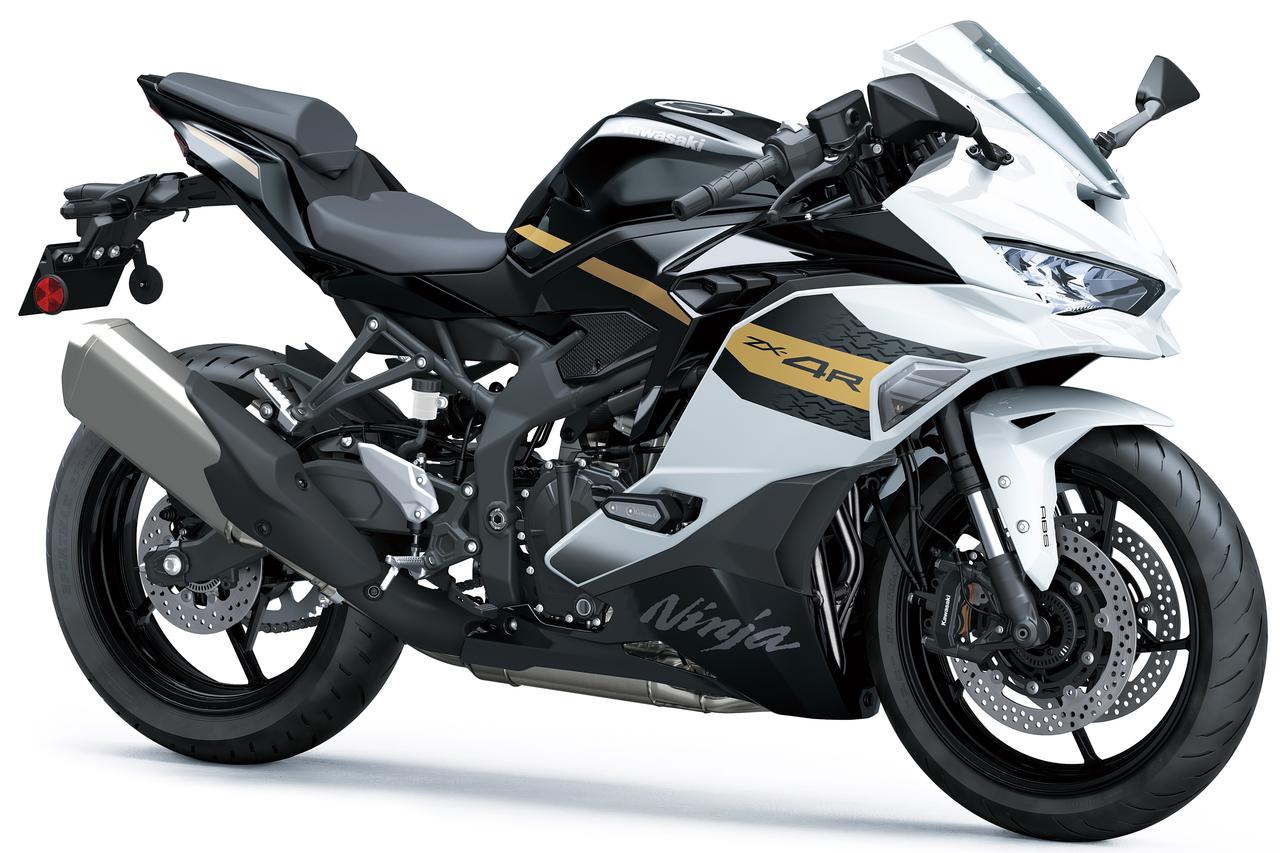 画像: Kawasaki Ninja ZX-4R SE 2026年モデル 総排気量：399cc エンジン形式：水冷4ストDOHC4バルブ並列4気筒 シート高：800mm 車両重量：190kg 発売日：2025年9月1日（月） 税込価格：117万7000円