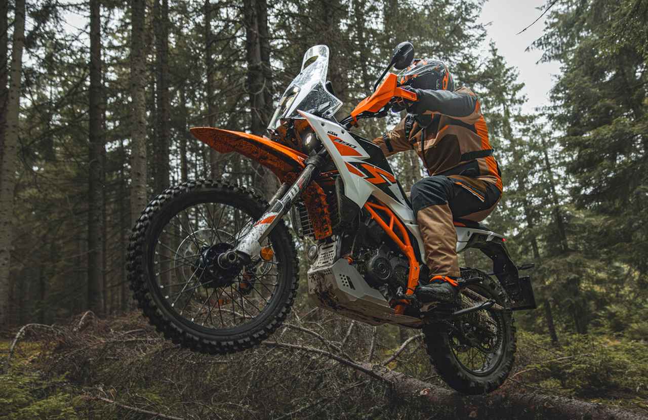 画像 : 10番目の画像 - 【写真10枚】KTM「390 ADVENTURE R」 - webオートバイ