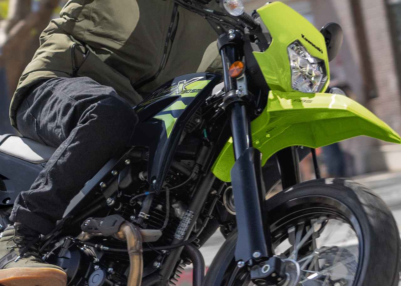 画像 : 10番目の画像 - 【写真10枚】カワサキ「KLX230SM」2026年モデル - webオートバイ