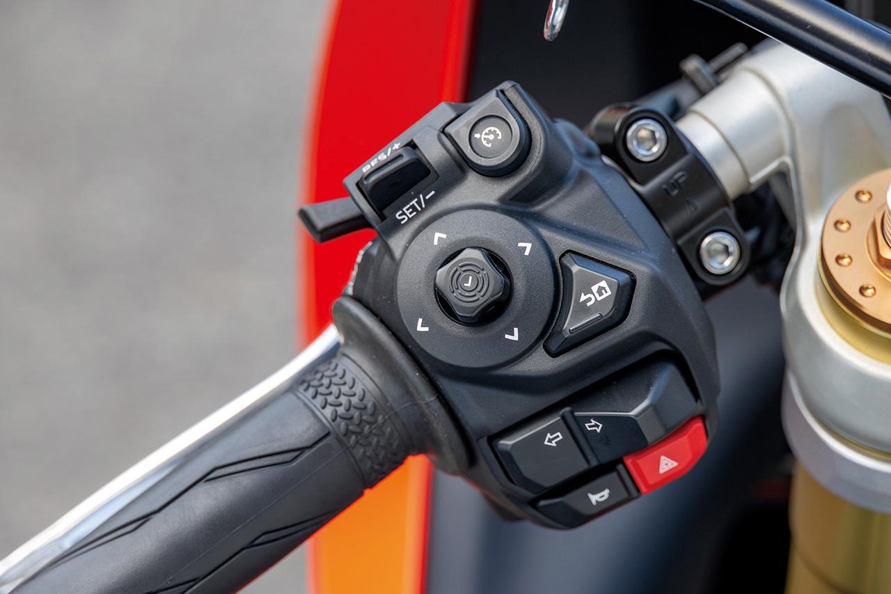 画像 : 14番目の画像 - 【写真18枚】ヤマハ「XSR900GP ABS」 - webオートバイ