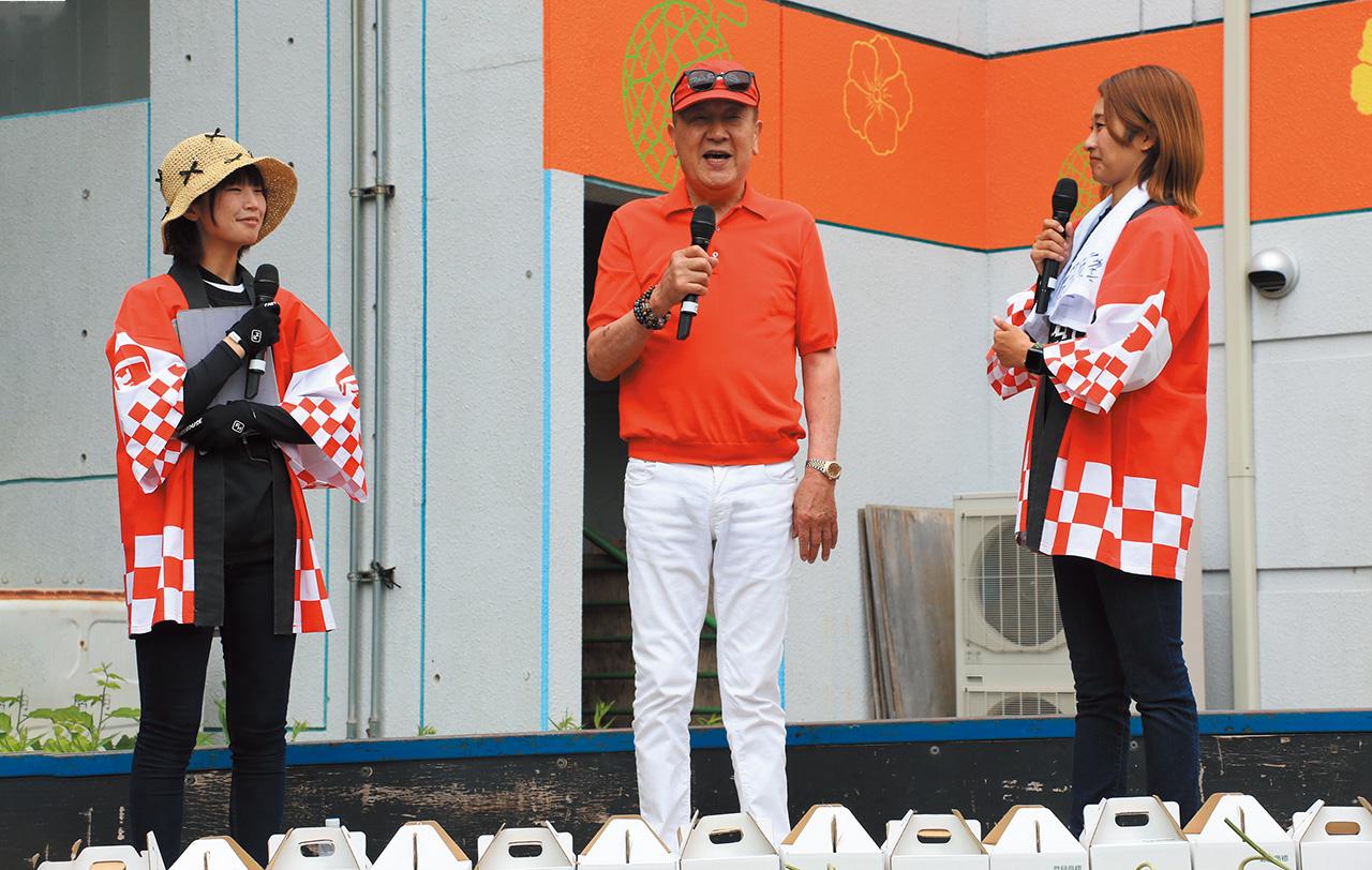 画像: ホクユーパック 野田会長（中）