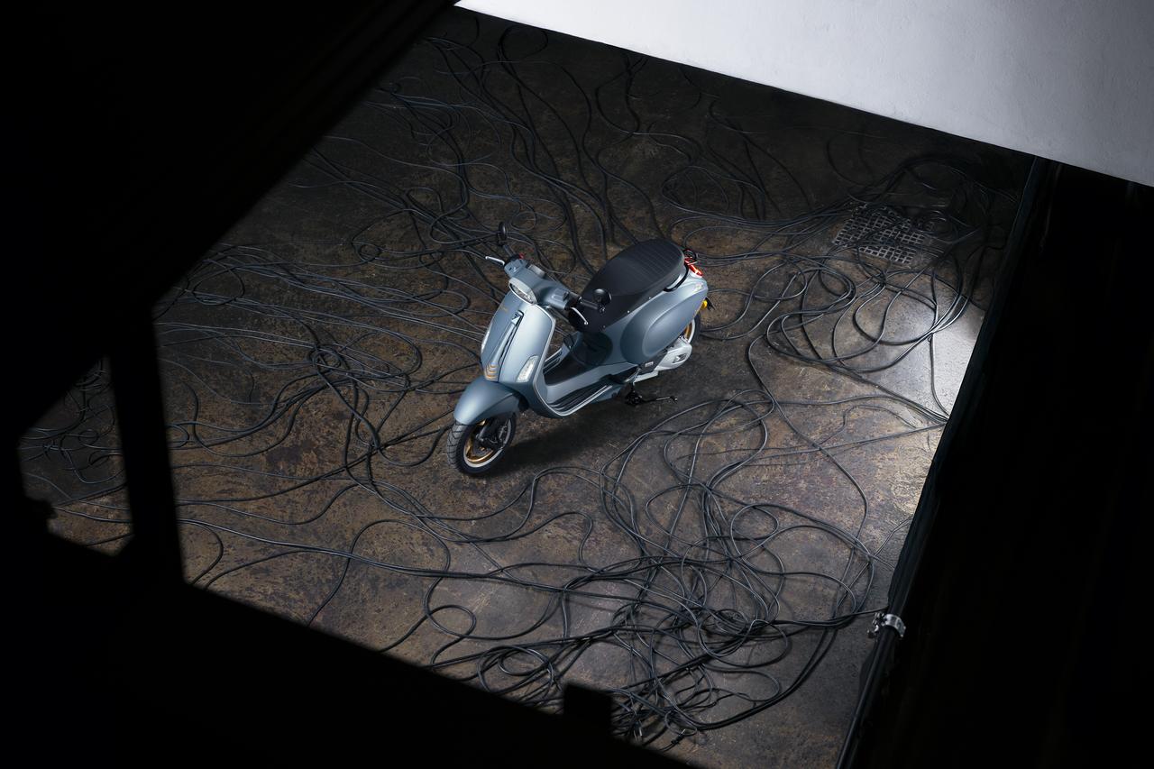 画像 : 11番目の画像 - 【写真18枚】ベスパ「スプリント150 オフィチナ オット」 - webオートバイ