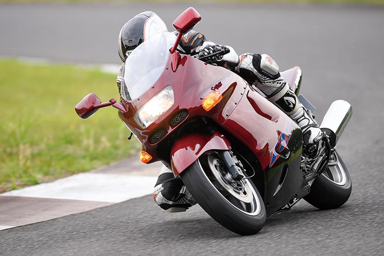 画像: 【IMPRESSION】KAWASAKI ZZR1100［D］（1993） 世界最速車でありながらフレンドリー | ヘリテイジ＆レジェンズ｜Heritage& Legends