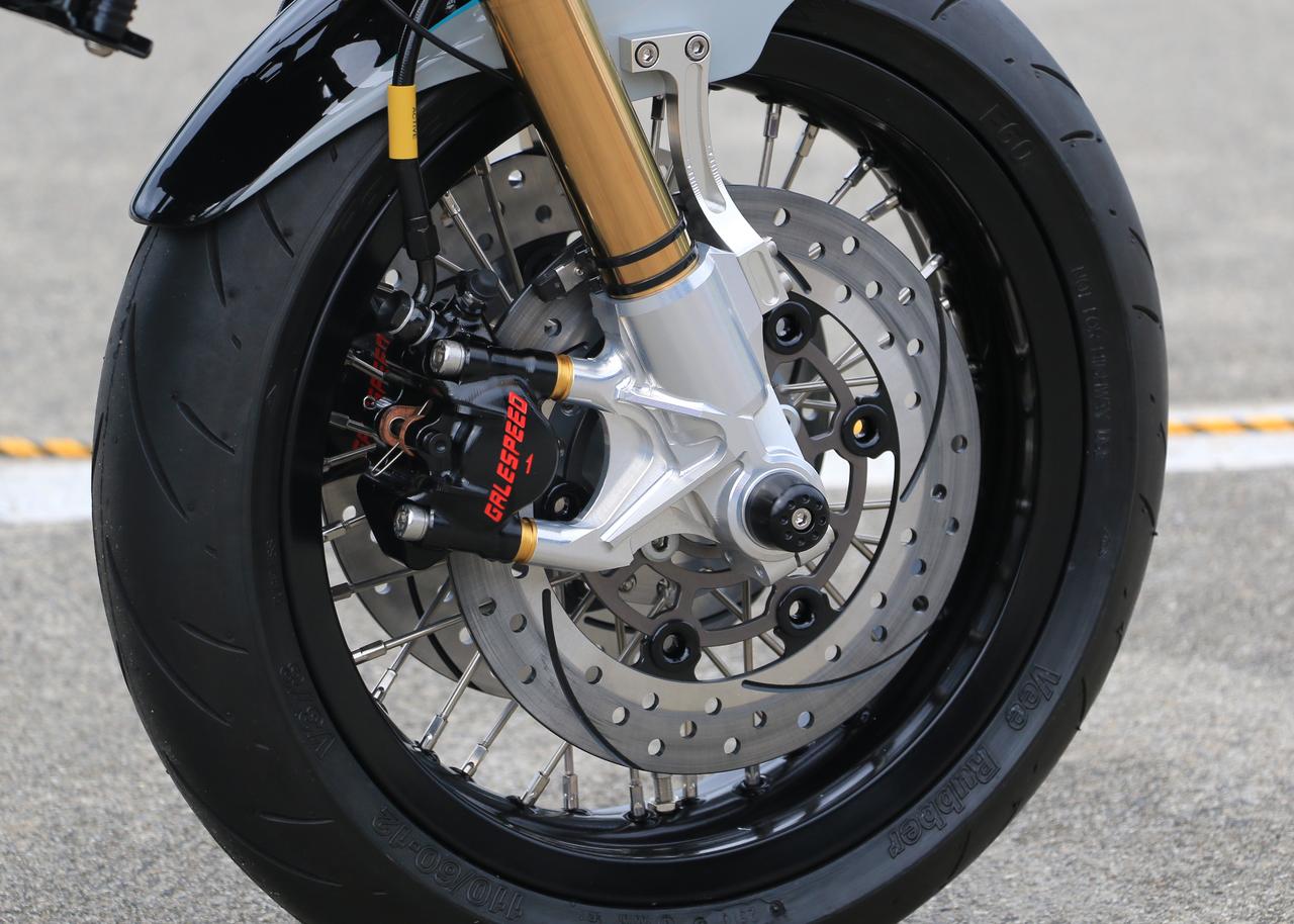 画像4: ホンダ モンキーをベースにまるでビッグバイクのようなスタイリングに激変させたスペシャルカスタムマシン