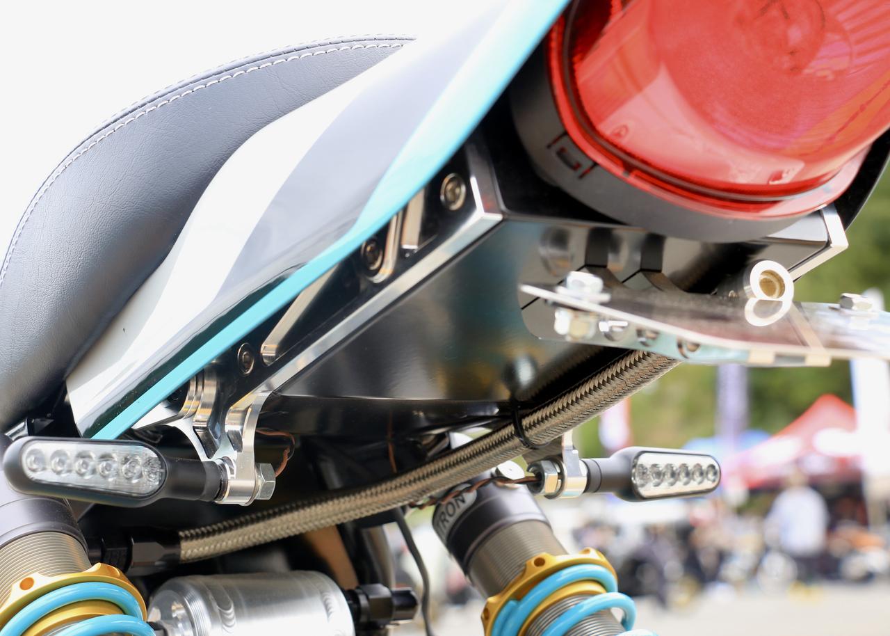 画像19: ホンダ モンキーをベースにまるでビッグバイクのようなスタイリングに激変させたスペシャルカスタムマシン