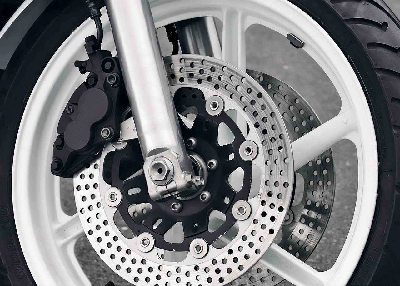画像 : 4番目の画像 - 【写真16枚】ホンダ「NSR250R」（MC18後期） - webオートバイ