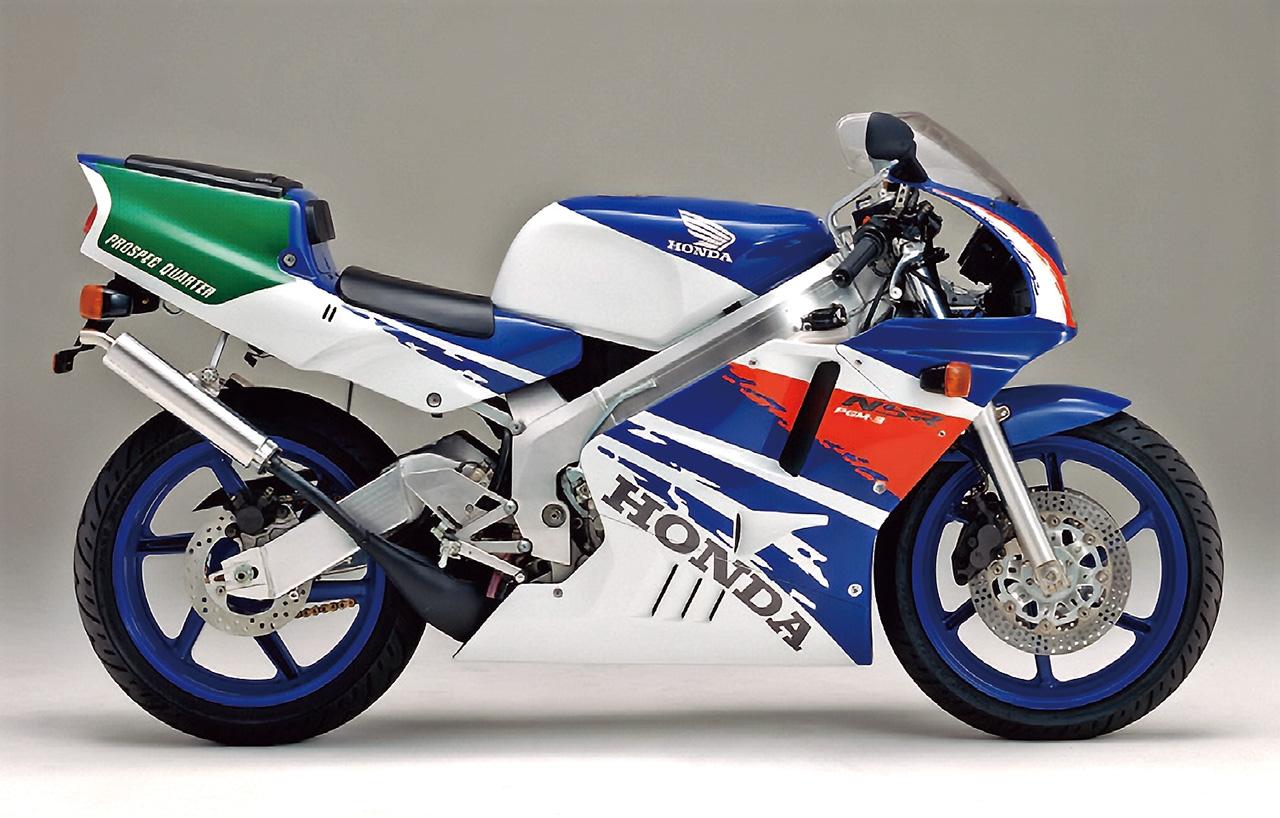 画像: 1992年1月：ロスホワイト×リアルブルー（NSR250R SE）