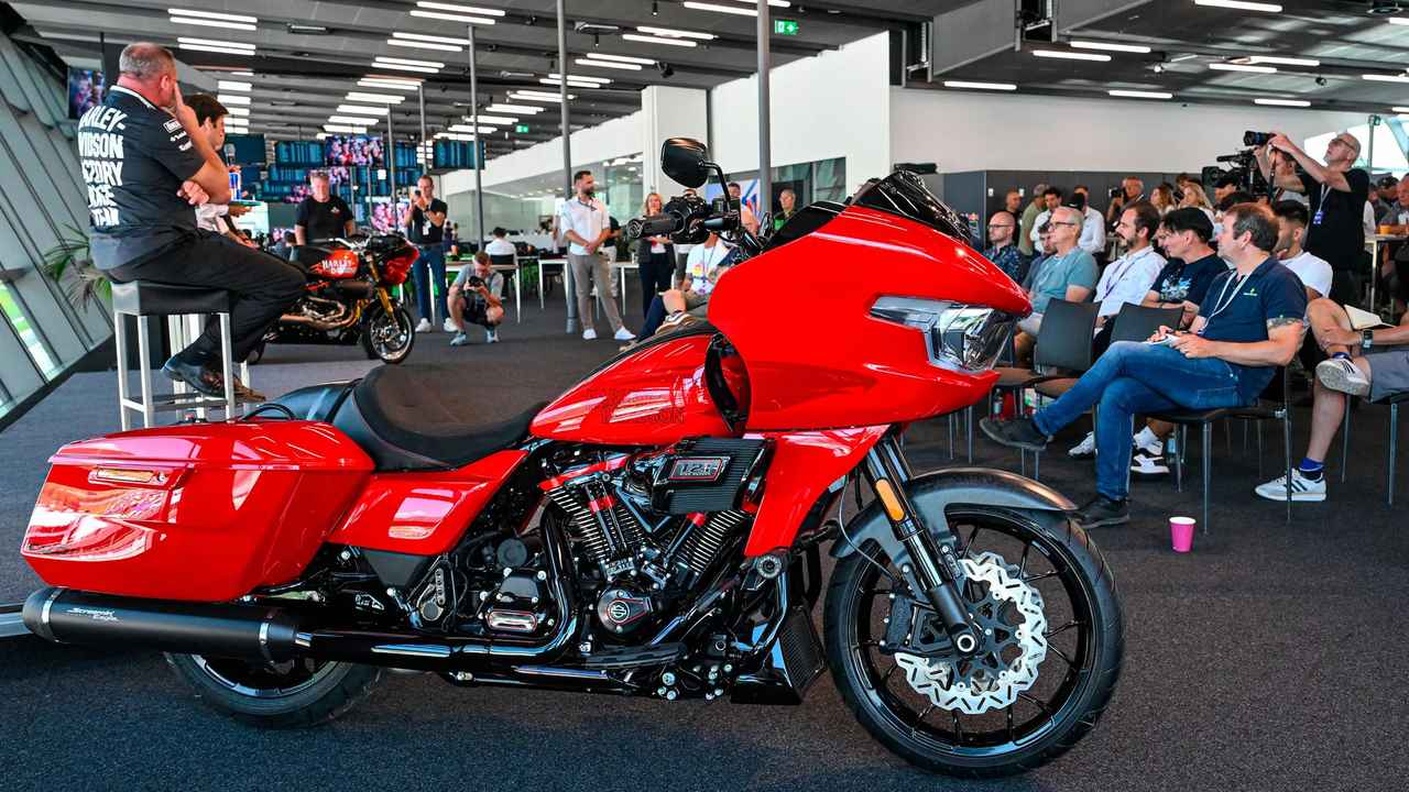 画像: ドルナスポーツとハーレーダビッドソンは、8月15日にレッドブルリンク-シュピールベルクのメディアセンターで、5月10日に開催を発表したハーレーダビッドソンのバガーバイクによる新たなグローバルレースの大会名称と開催日程を発表した。 www.motogp.com