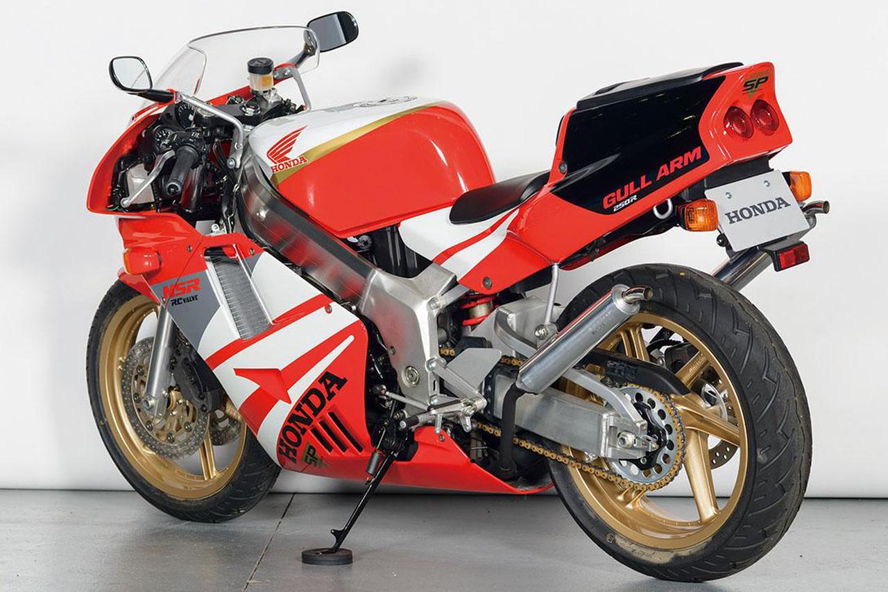 画像: ホンダ「NSR250R SP」（MC21・1990年）特徴
