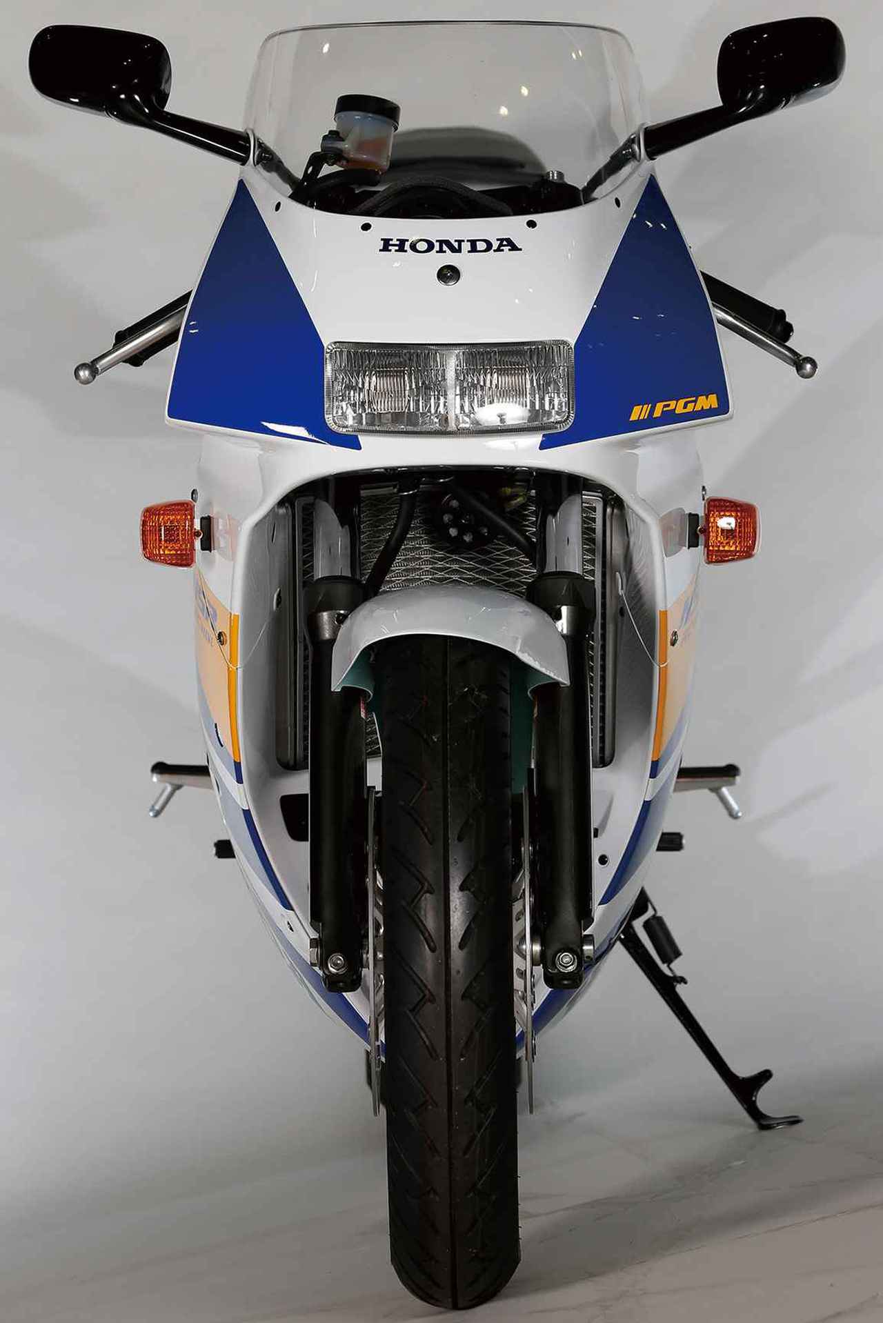 画像1: ホンダ「NSR250R」（MC21・1990年）を解説！ 2ストで初めて鈴鹿4耐を制覇｜上級グレード・SEや当時の製品カタログも掲載