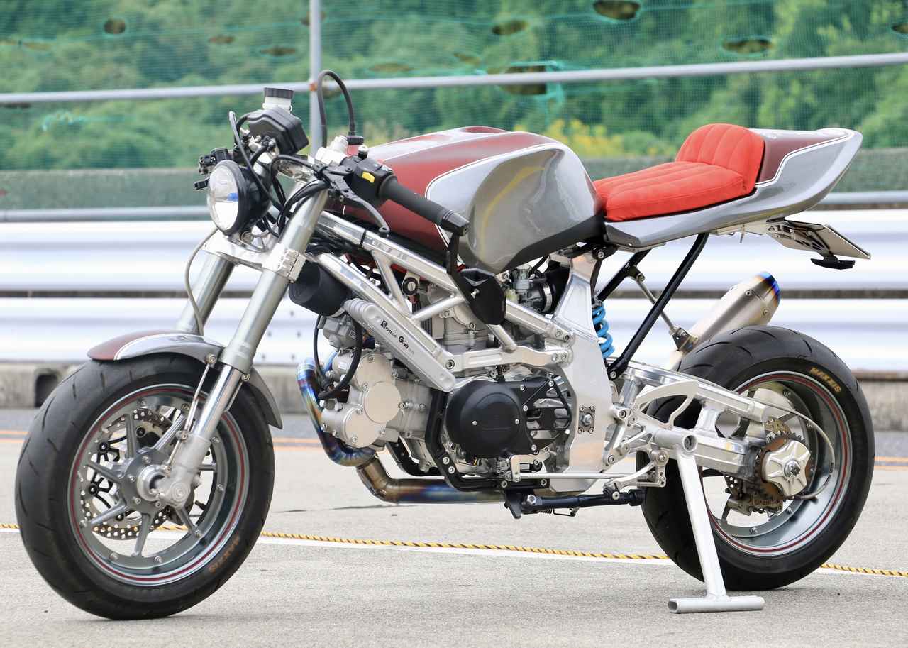 メーカーの垣根を超えたコラボレーション｜時代を先取りしすぎた!? V