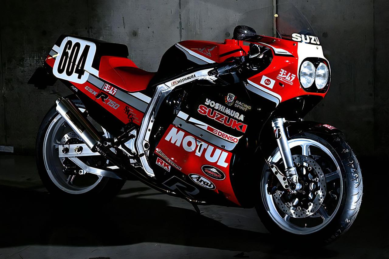 画像: ヨシムラGSX-R750 #604コンプリートマシンの車両情報・販売概要