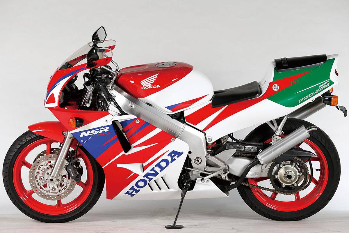 画像4: ホンダ「NSR250R」(MC28・1993年)解説|プロアームとカードキーを採用してテクノロジーを進化させた“ラストNSR”