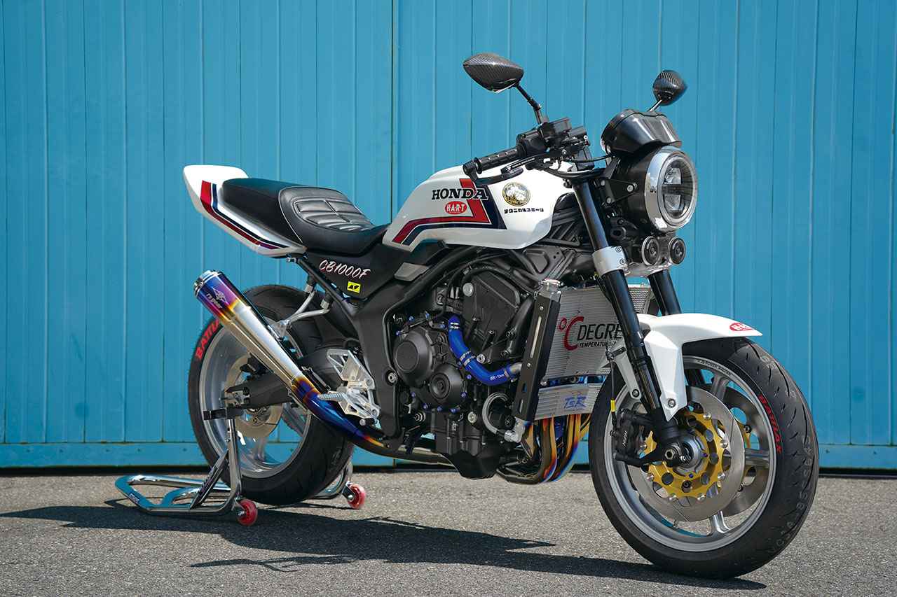 画像 : 1番目の画像 - 【写真17枚】アールズ・ギア×TSR「ネオクラシック・レベリオン CB1000F」 - webオートバイ