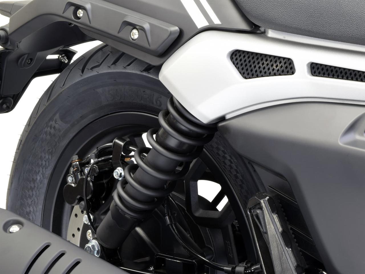 画像 : 25番目の画像 - 【写真27枚】ヒョースン「GV250DRA スポーツクルーザー」 - webオートバイ