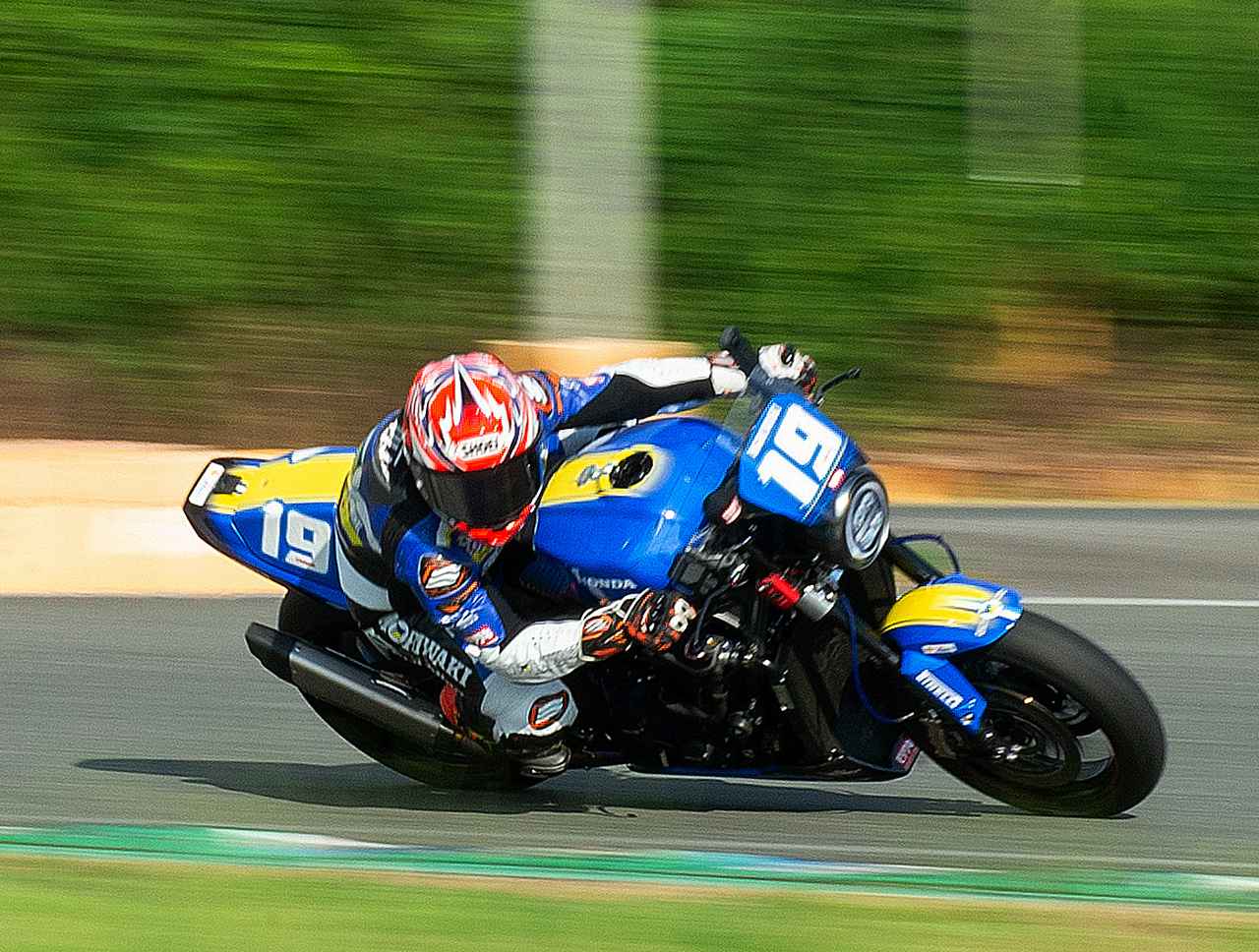 画像: CB1000F Concept モリワキ仕様もアイアンエキスパートクラスで圧勝!