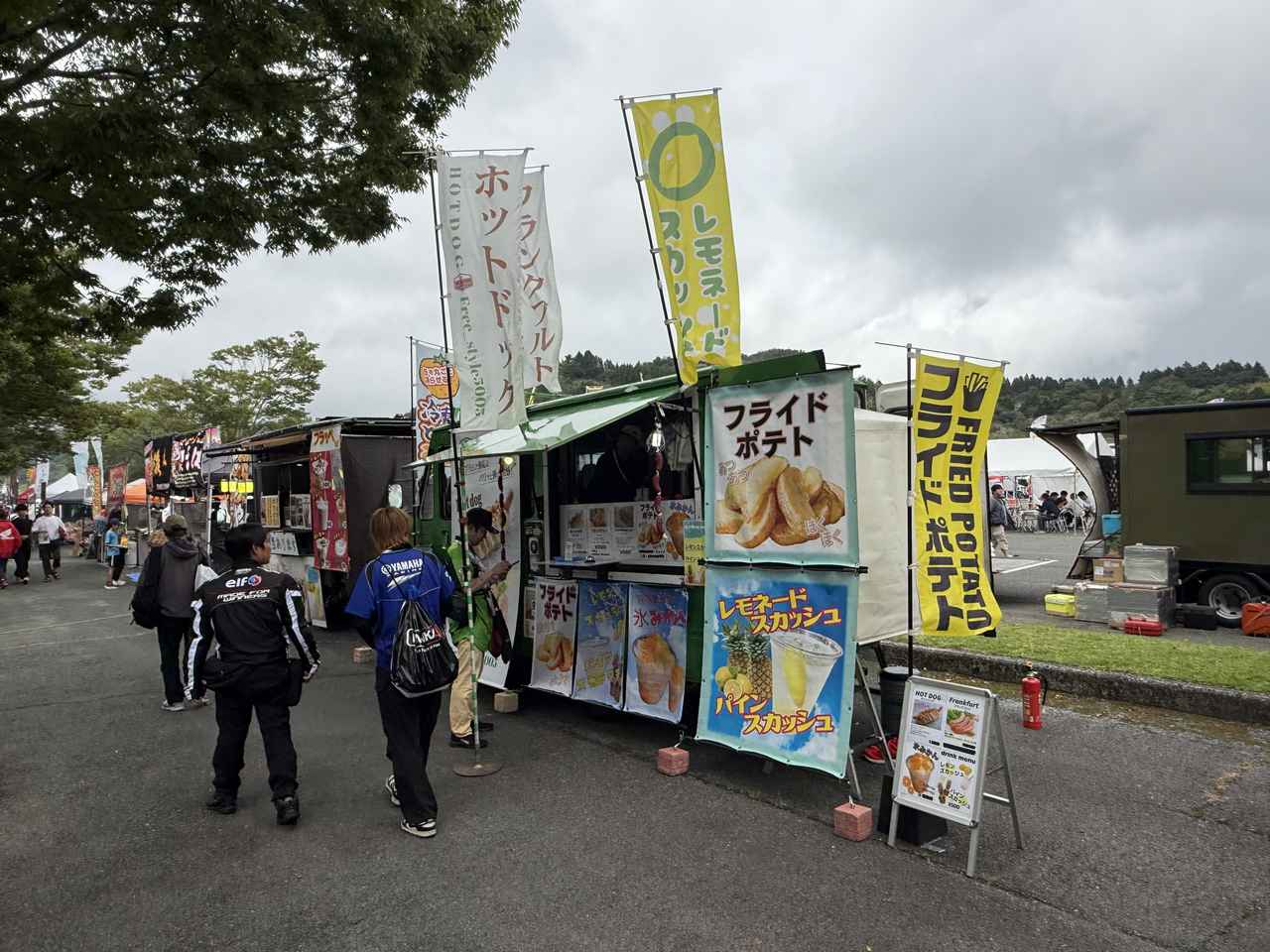 画像10: 駐車場