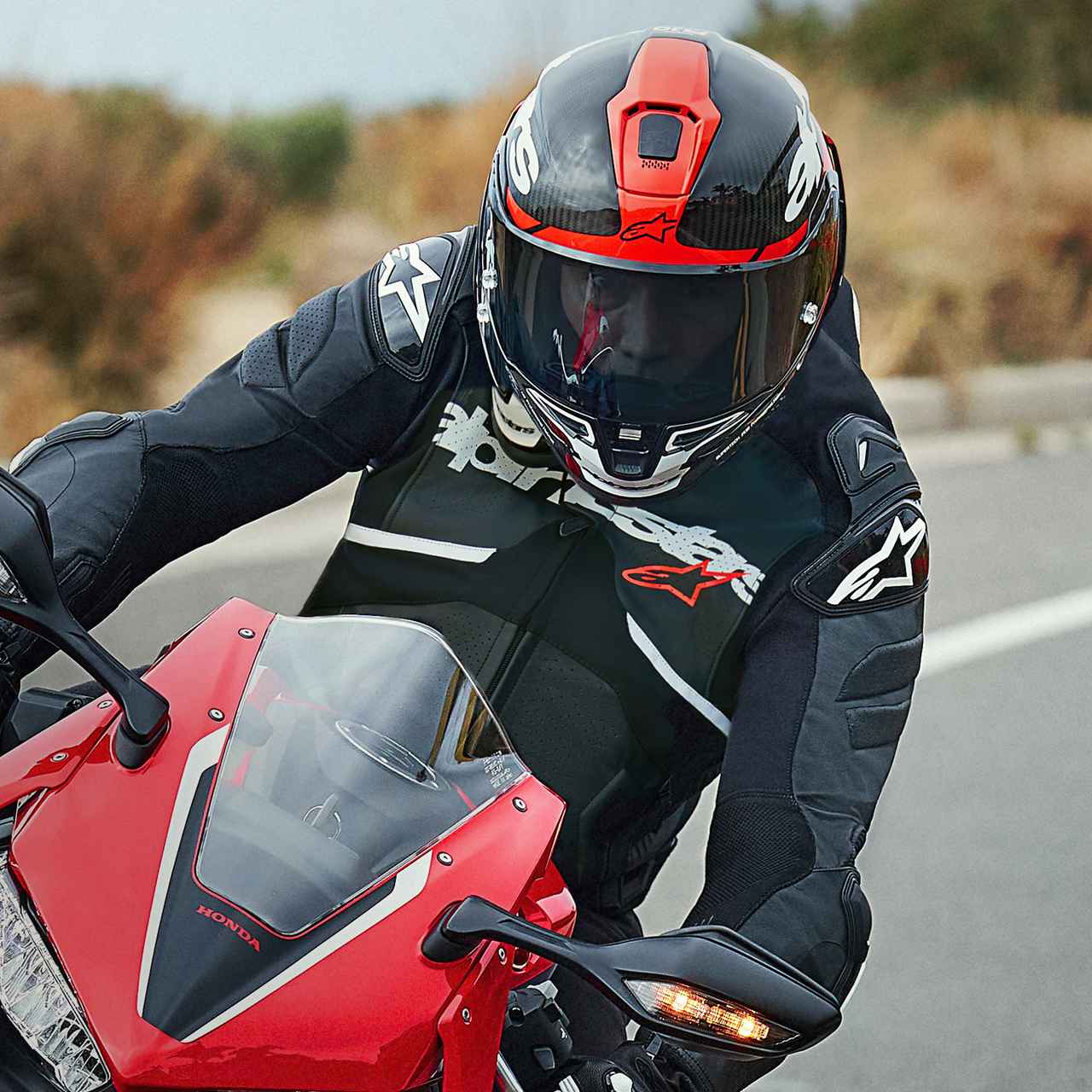 画像 : 22番目の画像 - 【写真27枚】アルパインスターズ「スーパーテック R10」 - webオートバイ
