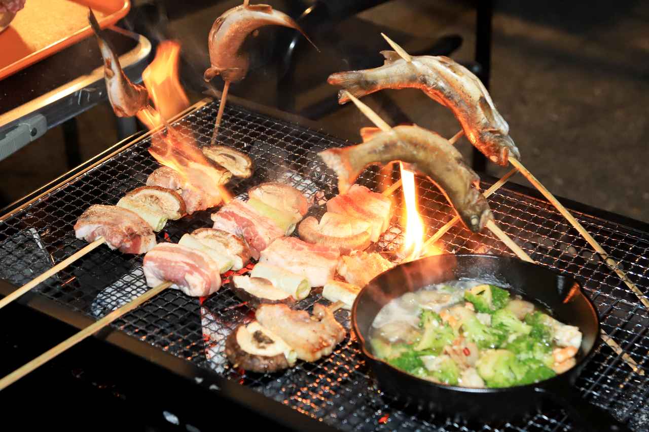 画像: バーベキュー
