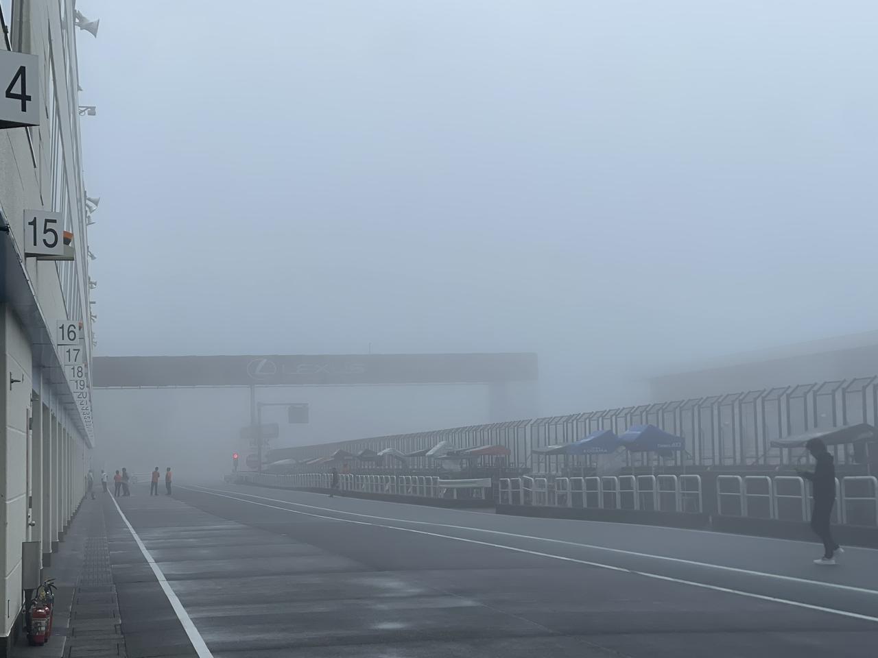 画像: ロードレースで雨や霧の場合はどうなる? オートポリスの楽しみ方もお伝えします【葉月美優の観戦レポート】