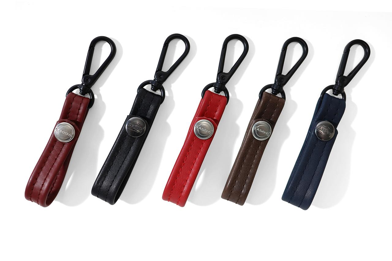 画像: LEATHER KEYHOLDER:ナスカン&ロゴ入りスナップ仕様(カラーは選べません)