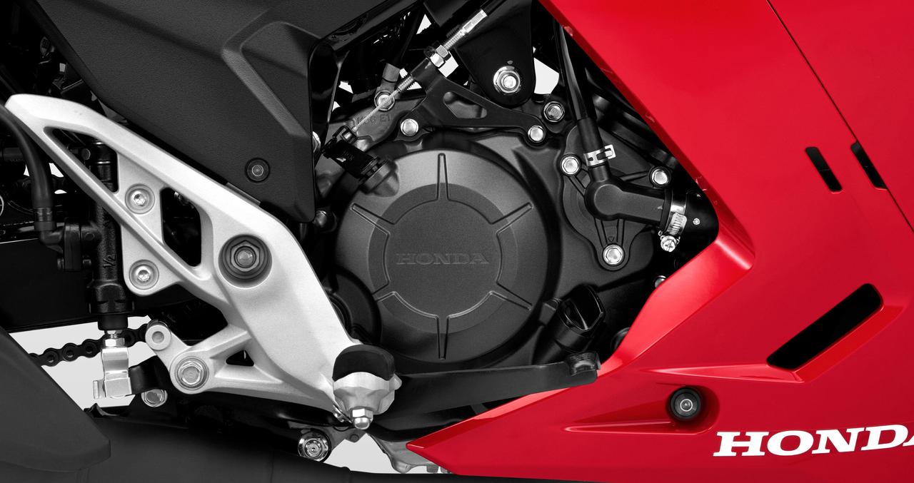 画像15: 【2026モデル爆誕！】ホンダ「WINNER R」気分はファイアーブレード!! アンダーボーン界のスーパースポーツ登場！【世界でがんばる!! 日本メーカーの珍車大図鑑 Vol.13】