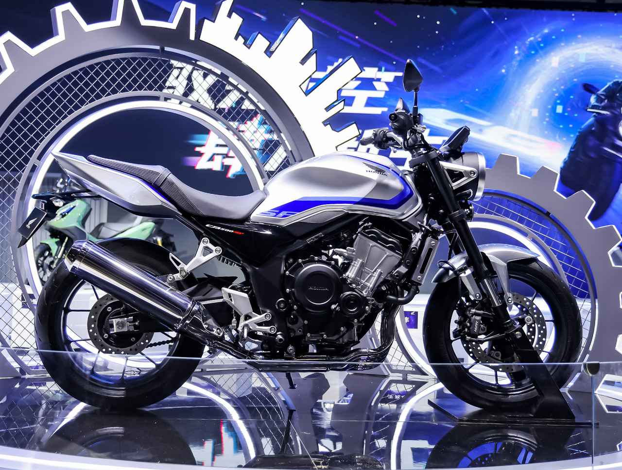 画像 : 2番目の画像 - 【写真14枚】ホンダ「CB500 Super Four」 - webオートバイ