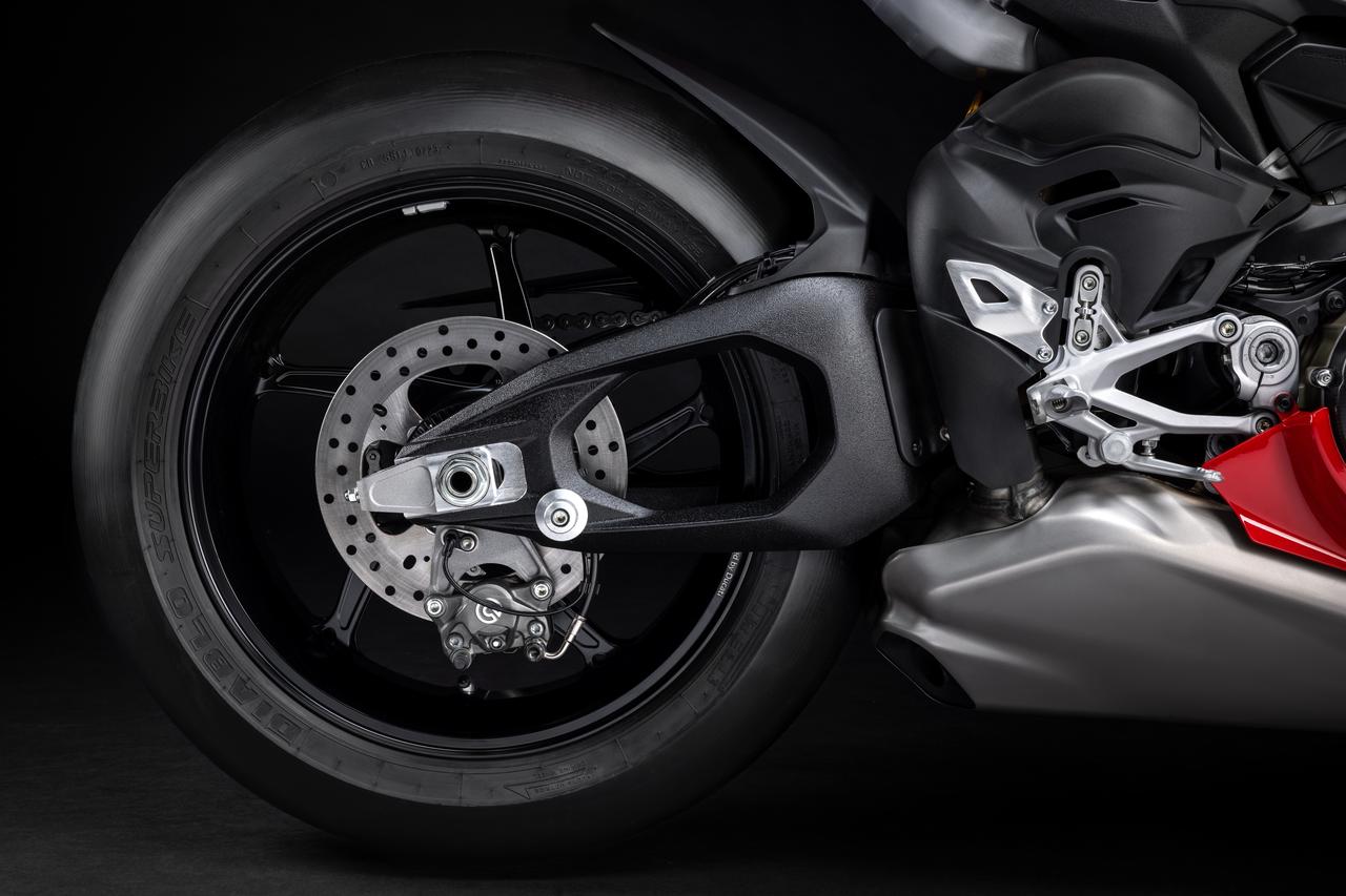 画像9: 【2026モデル速報!】ドゥカティ「パニガーレV4 R」発表! MotoGP直系の最新スーパーバイクがさらに進化!
