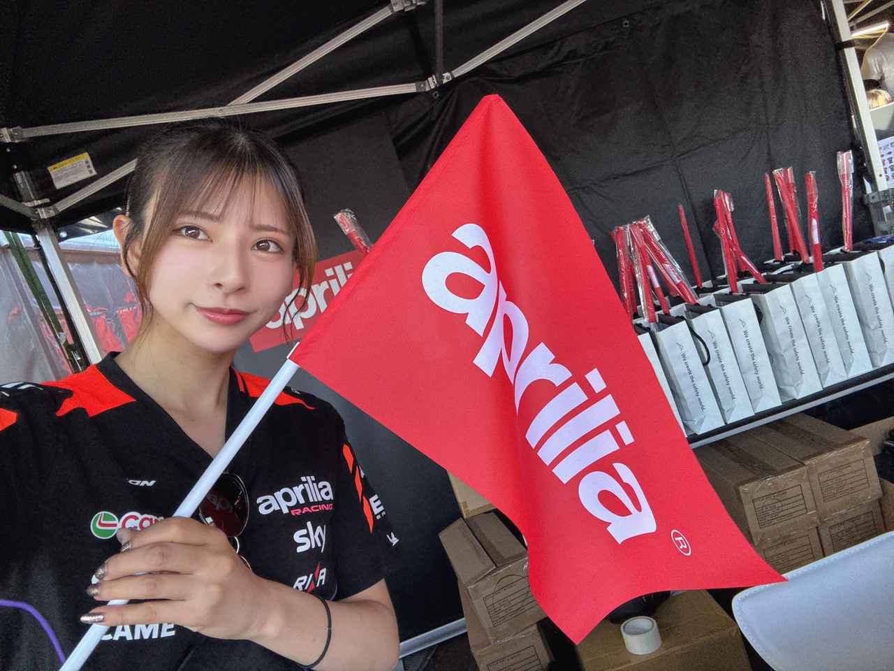 画像6: アプリリアブースは大盛況！ 朝からたくさんの他人が遊びに来ていました