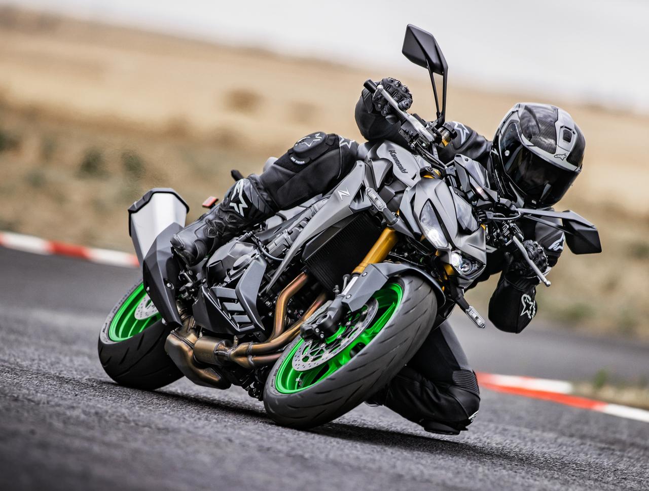 画像 : 13番目の画像 - 【写真15枚】カワサキ「Z1100」「Z1100 SE」 - webオートバイ