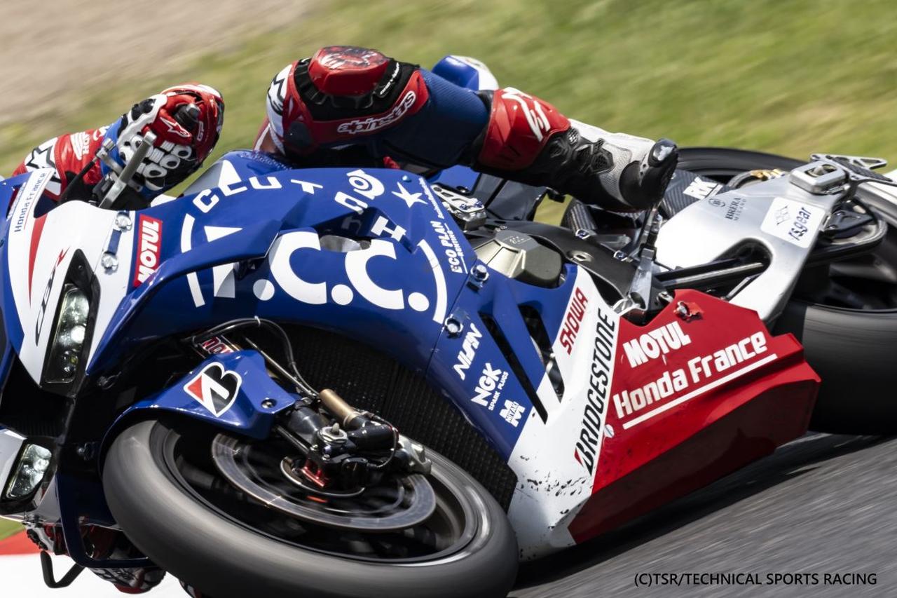 画像: 何度も実践を乗り越えて「F.C.C./TSR エンジンカバーセット CBR1000RR-R（SC82）」は完成した。