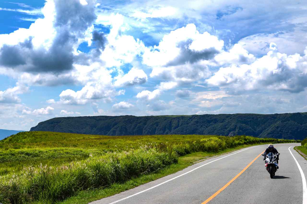 画像: ミルクロードにて。