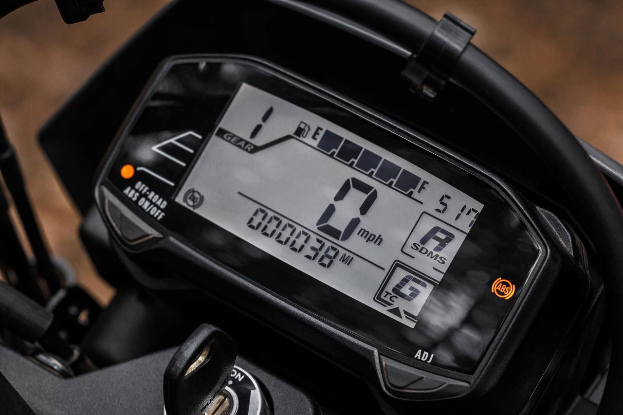 画像8: 【価格発表！】スズキ「DR-Z4S」待望の400ccトレール、いよいよ国内発売！ 価格・発売時期・スペックを詳細解説！