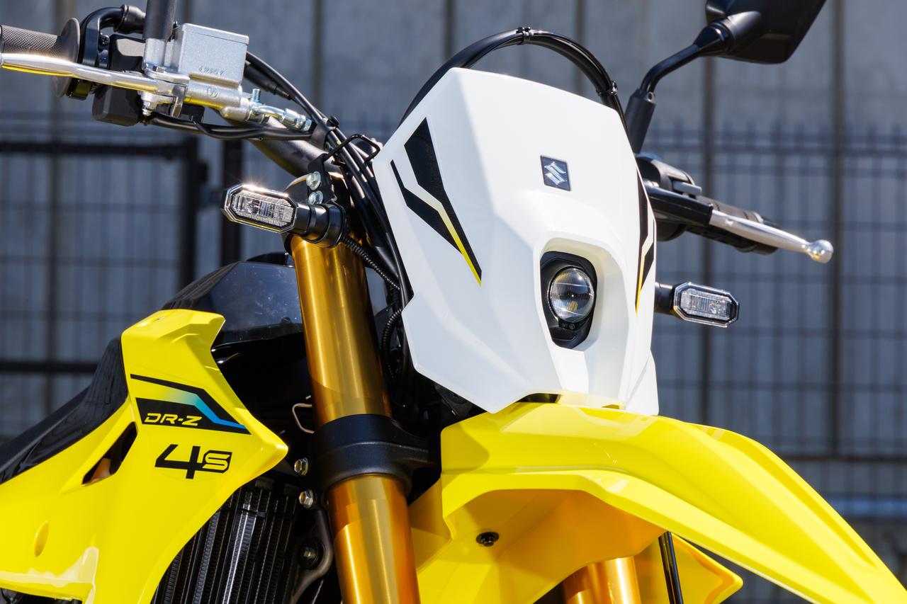 画像4: 【価格発表！】スズキ「DR-Z4S」待望の400ccトレール、いよいよ国内発売！ 価格・発売時期・スペックを詳細解説！