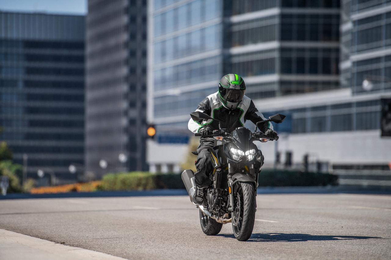 画像 : 6番目の画像 - 【写真8枚】カワサキ「Z400」2026年モデル - webオートバイ