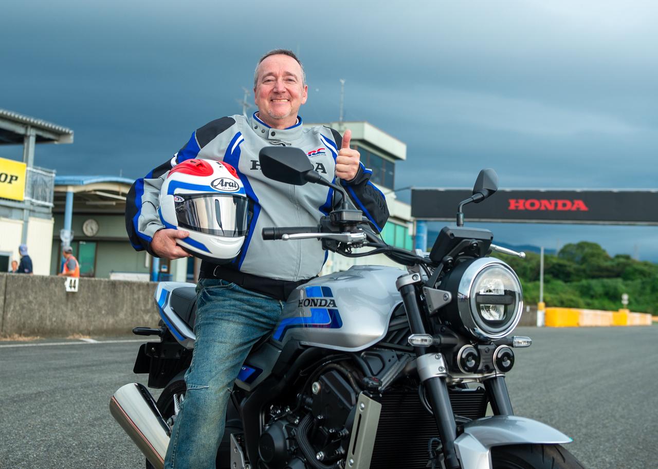 画像 : 5番目の画像 - 【写真7枚】フレディ・スペンサー氏＋CB1000F - webオートバイ