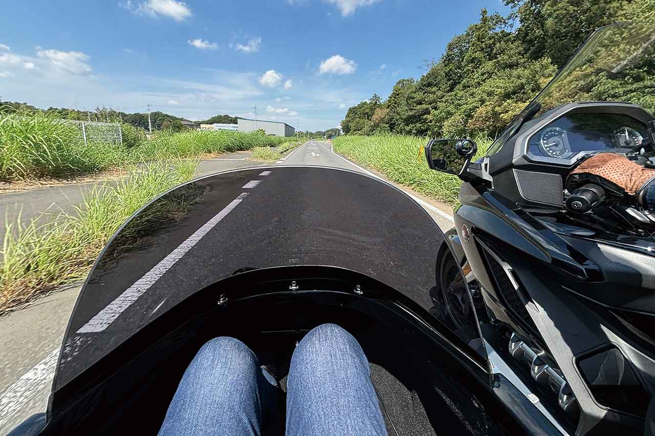 画像 : 5番目の画像 - 【写真15枚】サクマエンジニアリング「ゴールドウイング×SC79サイドカー」インプレ - webオートバイ