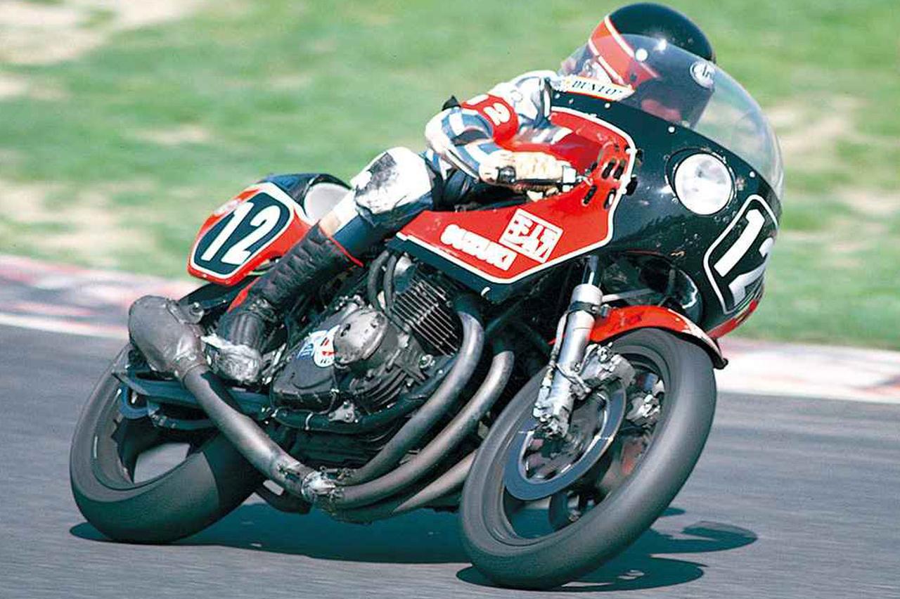 画像: ▲GS1000R SUZUKA 8H 1980年の鈴鹿8耐ではグレーム・クロスビー/ウェス・クーリー組が参戦し、2位にわずか40秒差という僅差で勝利を収め、2度目の鈴鹿8耐制覇を果たした。