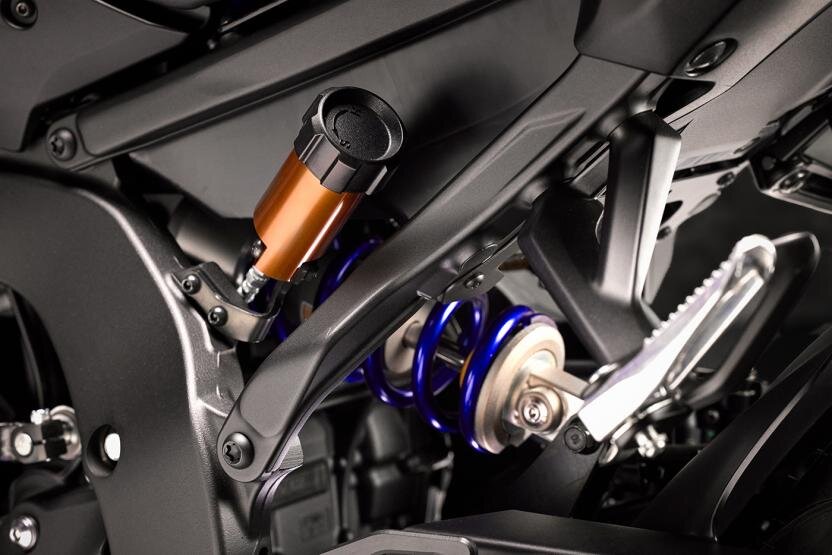 画像 : 30番目の画像 - 【写真36枚】ヤマハ「YZF-R9 ABS」 - webオートバイ