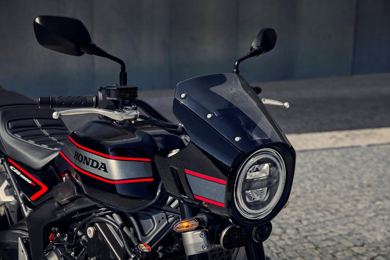 画像: ヘッドライトカウル（CB1000F）：9万6800円
