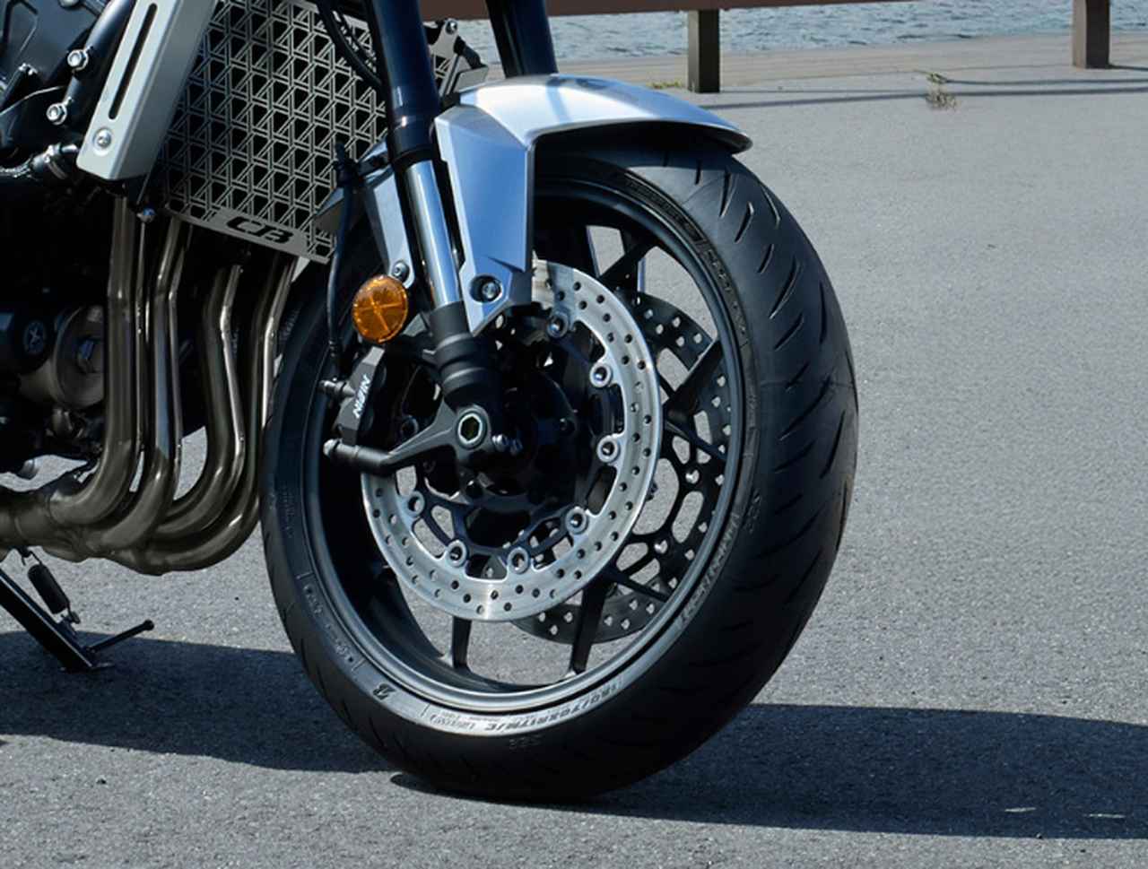画像7: 【詳細解説】ホンダ「CB1000F」「CB1000F SE」ついに国内発売! 新たなるフラッグシップCBの価格、発売時期、スペック、機能を徹底チェック!