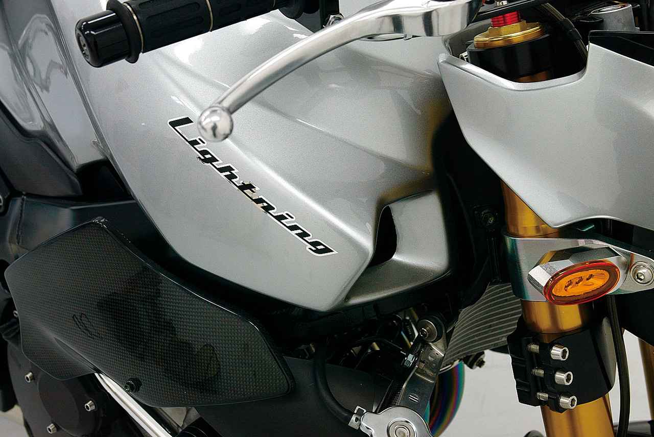 画像 : 7番目の画像 - 【写真10枚】ヨシムラ「ライトニング」 - webオートバイ