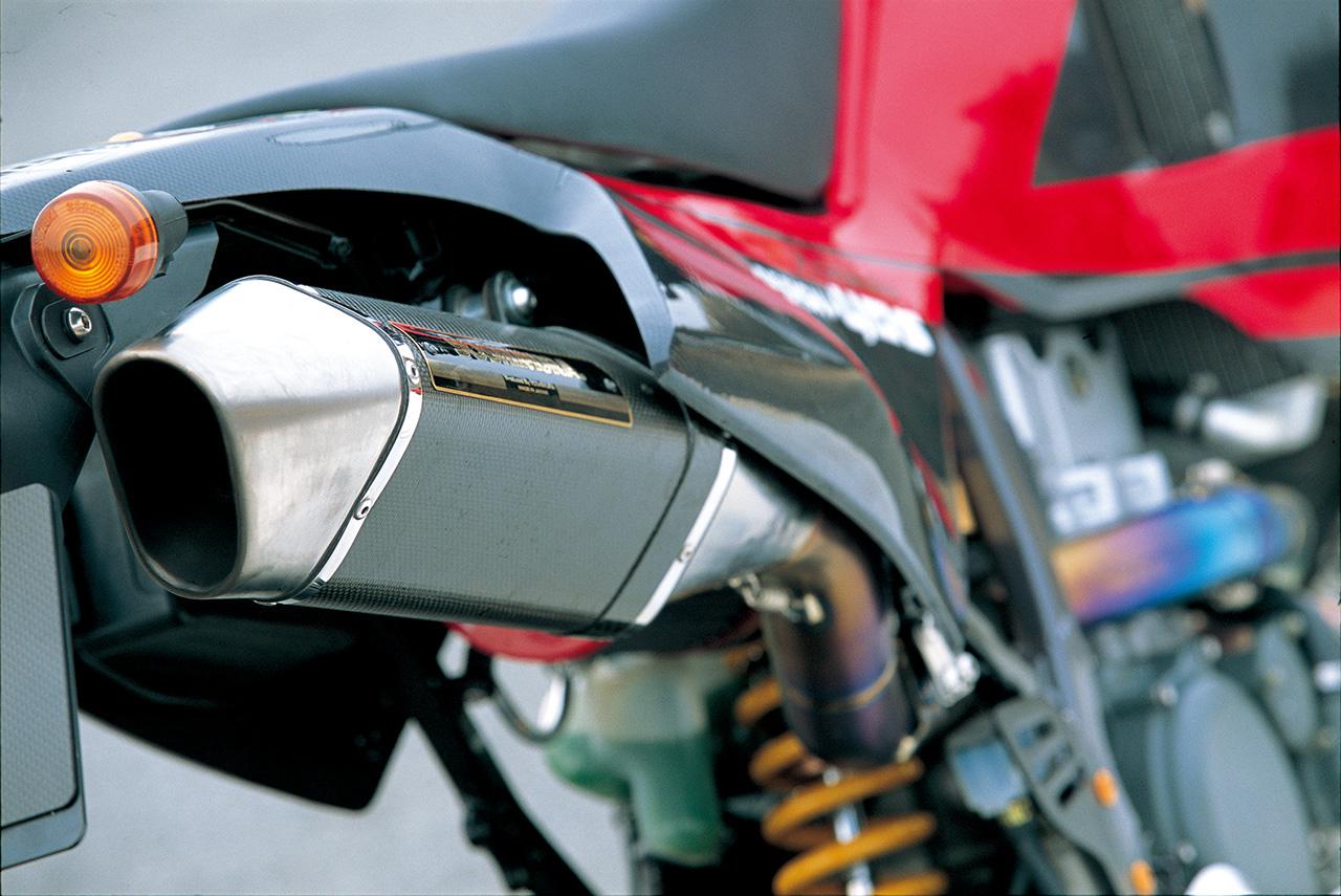 画像 : 8番目の画像 - 【写真9枚】ヨシムラ「M450R」 - webオートバイ